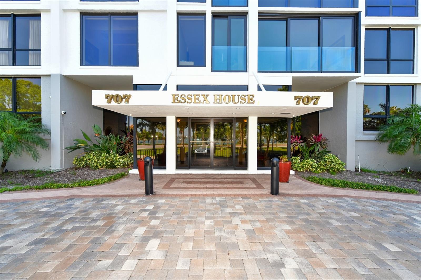 707 S GULFSTREAM AVE #807 Property Photo 1