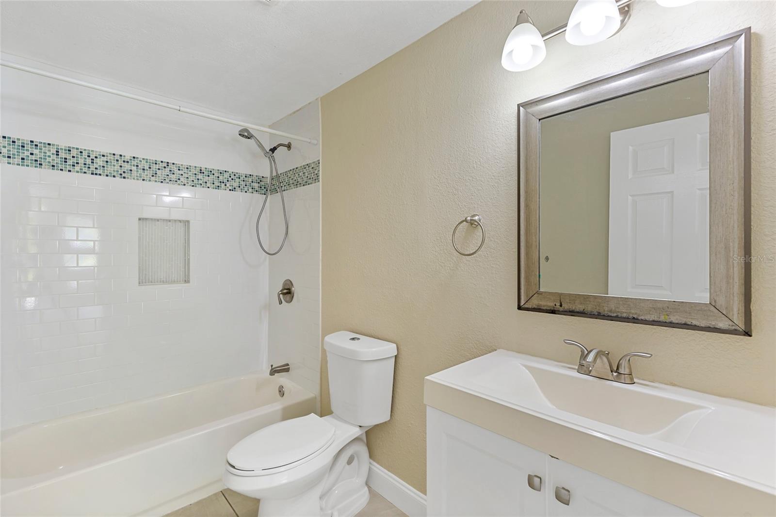 118 David Ave Property Photo 29