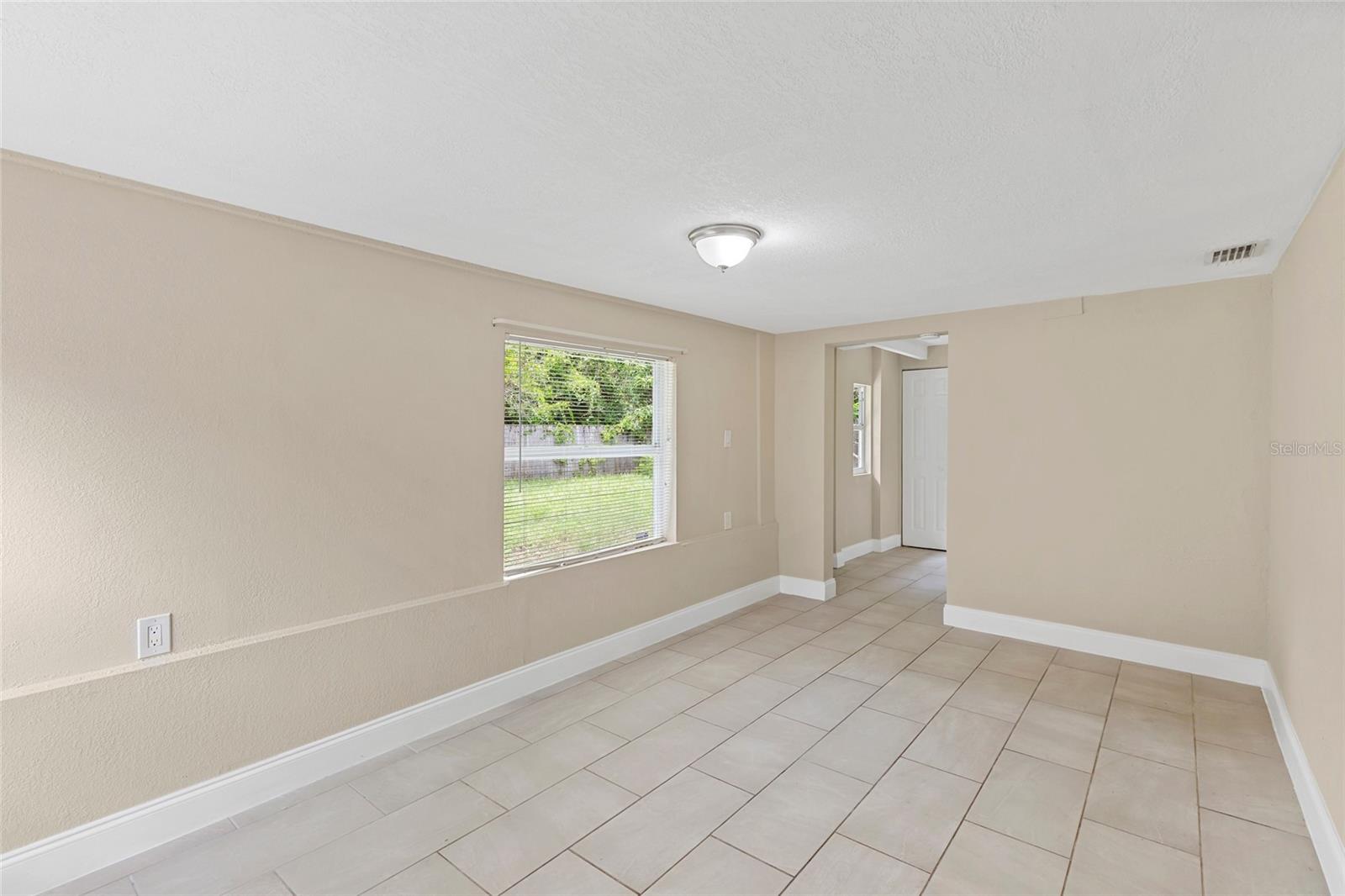 118 David Ave Property Photo 33