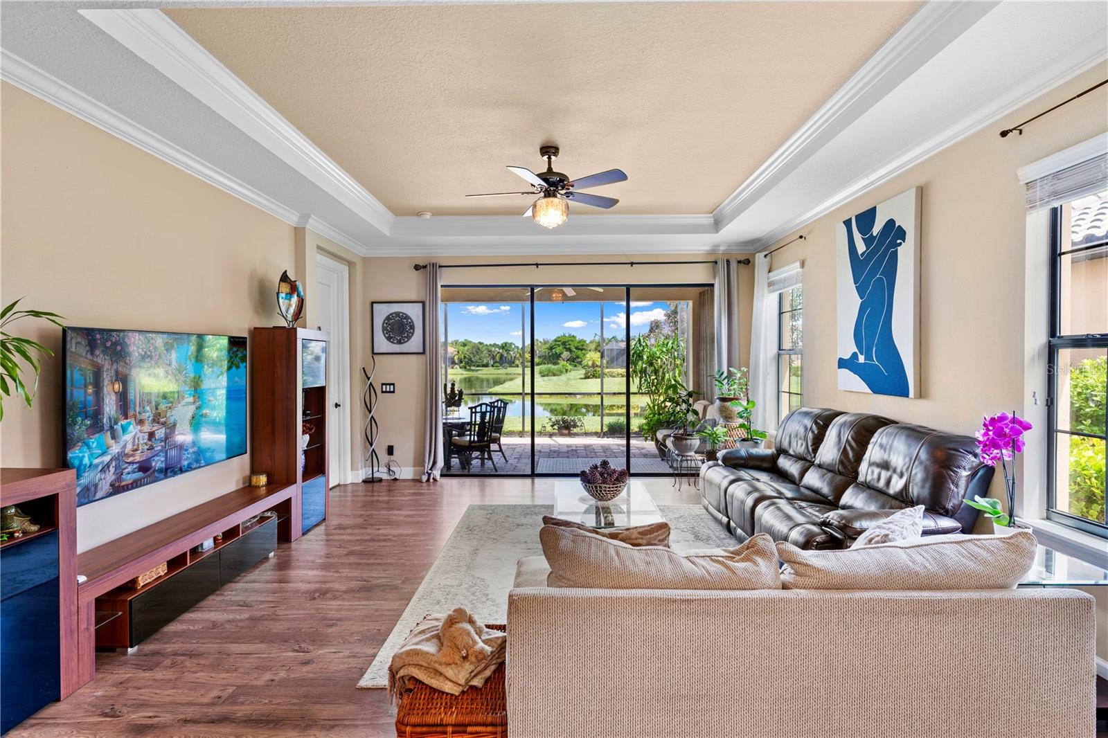 5548 Sentiero Dr Property Photo 9