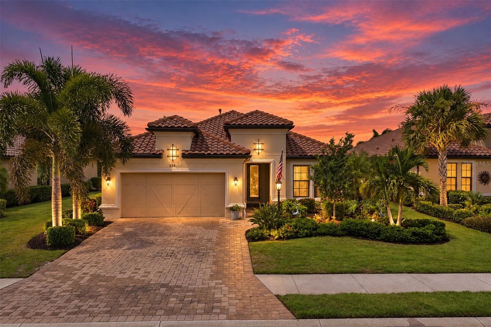 5214 CASTELLO LN Property Photo 1