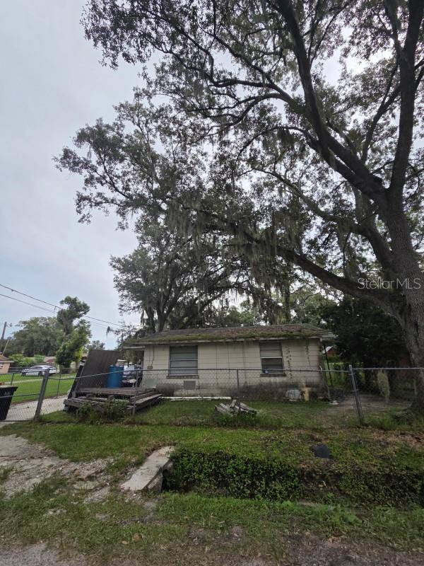 1138 S Nokomis Ave Property Photo 1