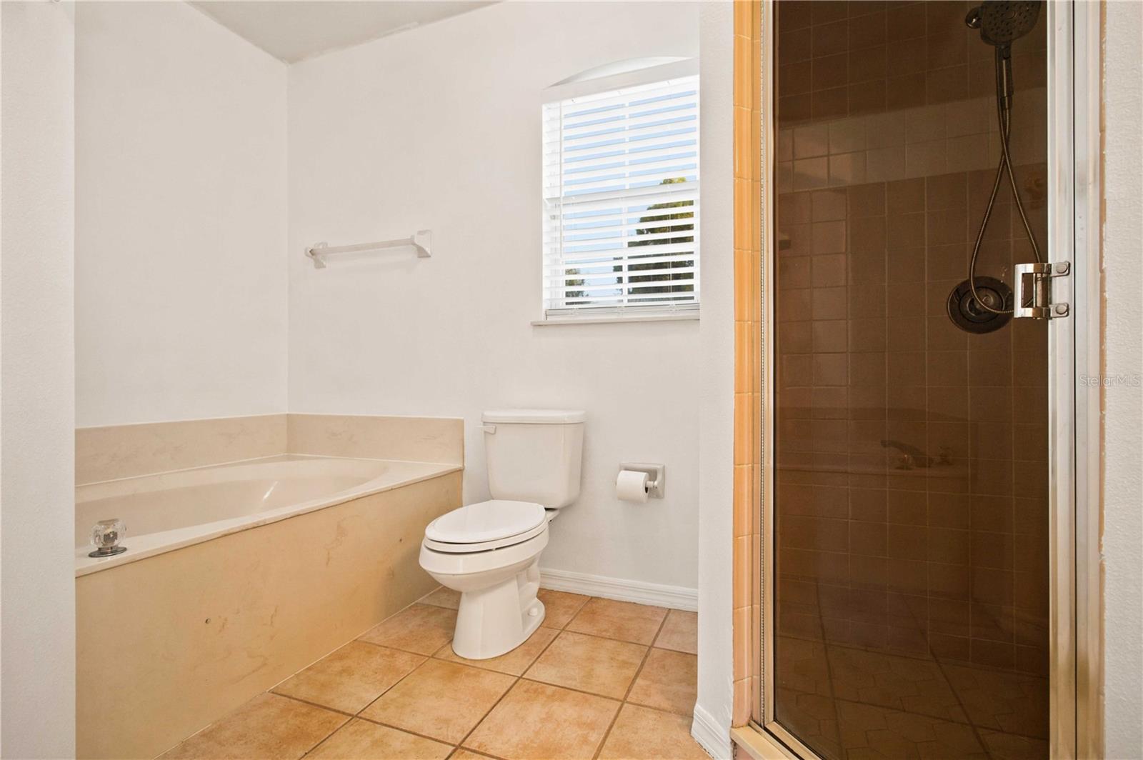 732 Plum Tree Ln Property Photo 34