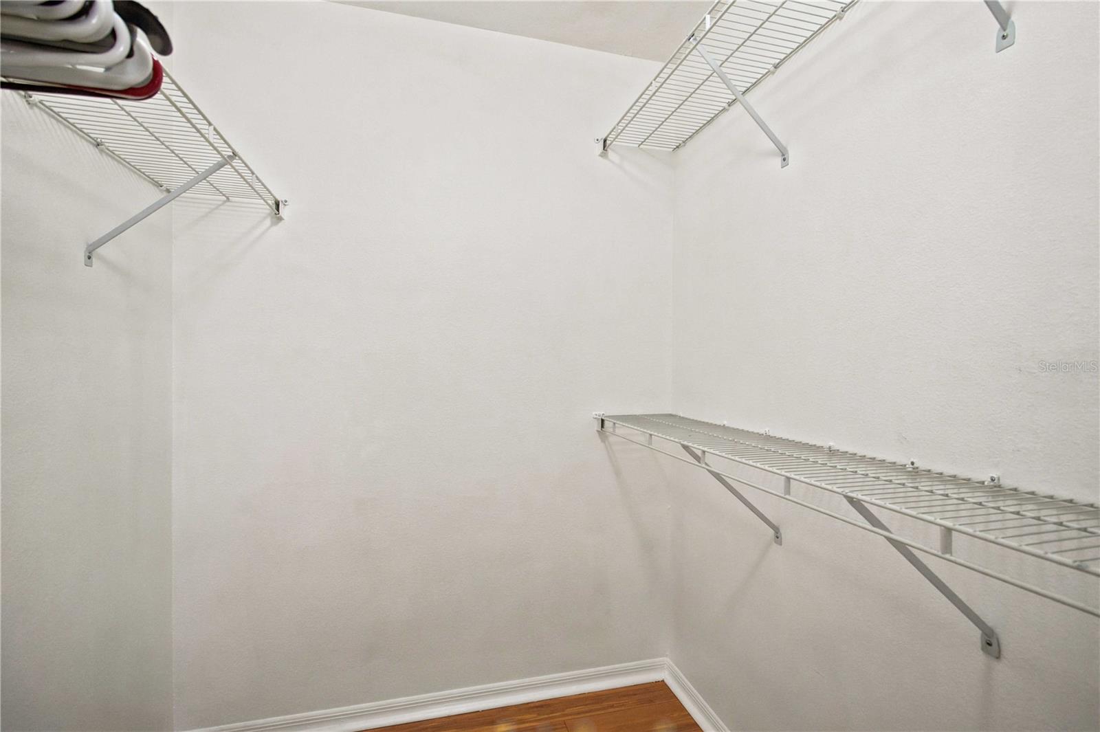 732 Plum Tree Ln Property Photo 39