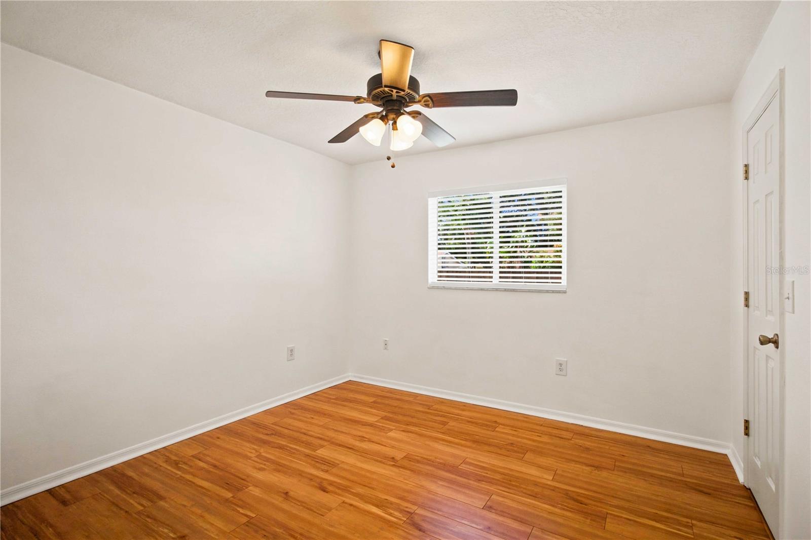 732 Plum Tree Ln Property Photo 40