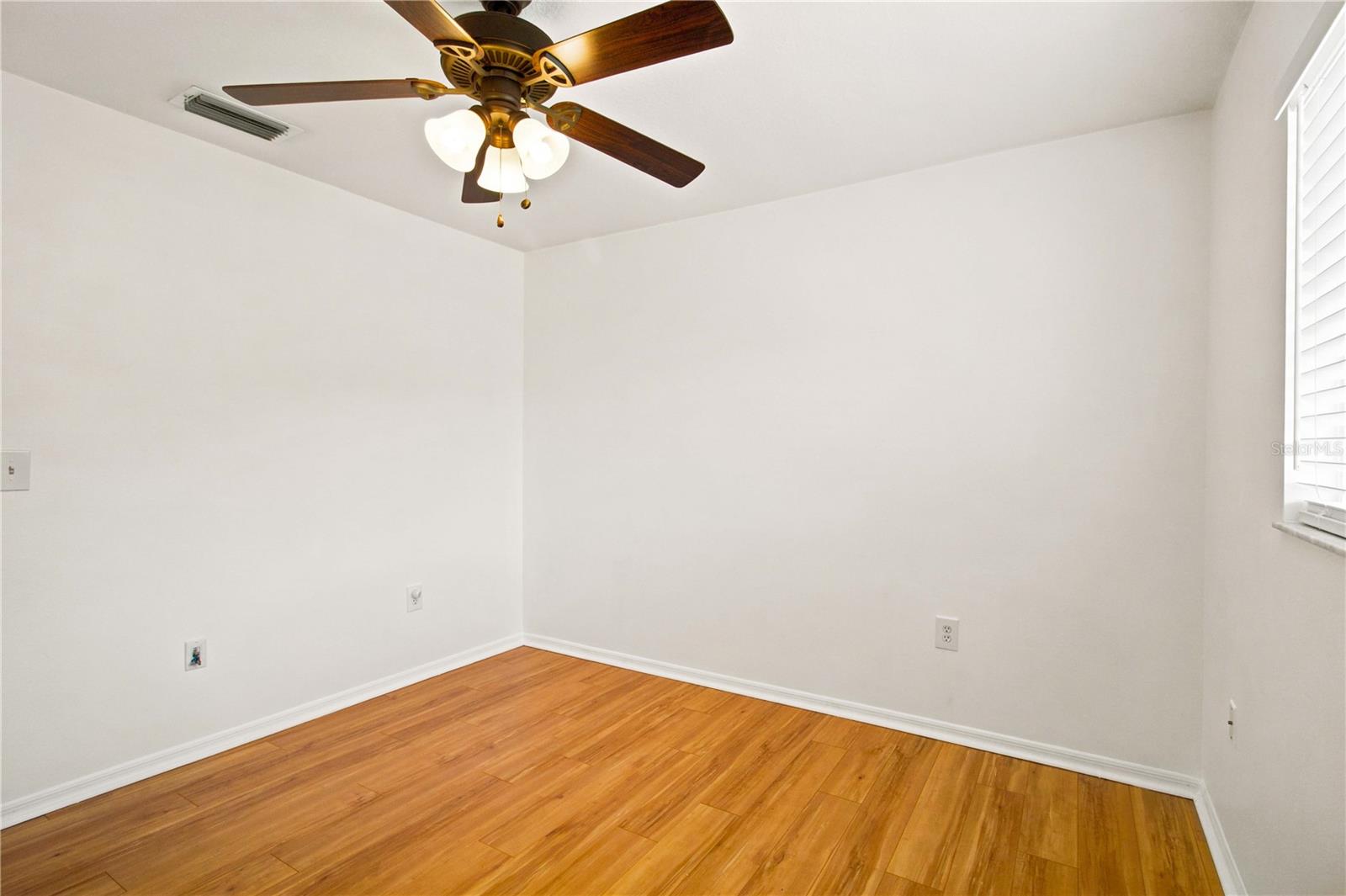 732 Plum Tree Ln Property Photo 42