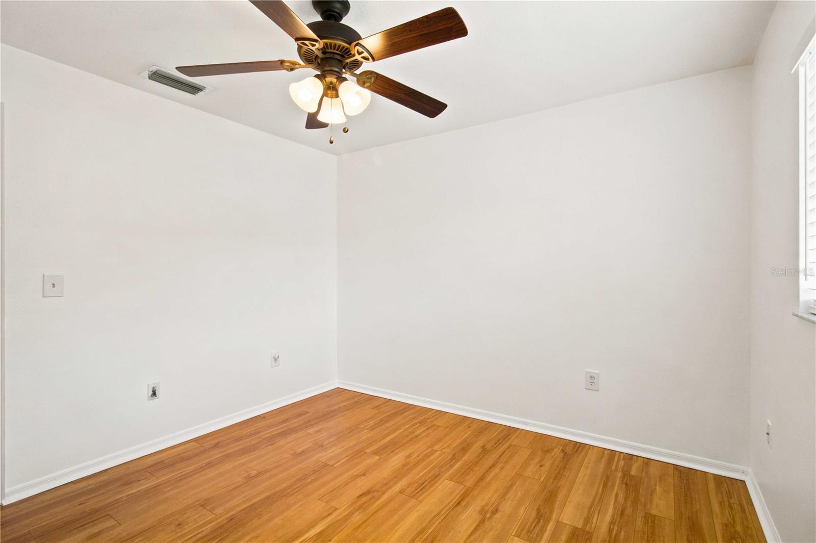 732 Plum Tree Ln Property Photo 43