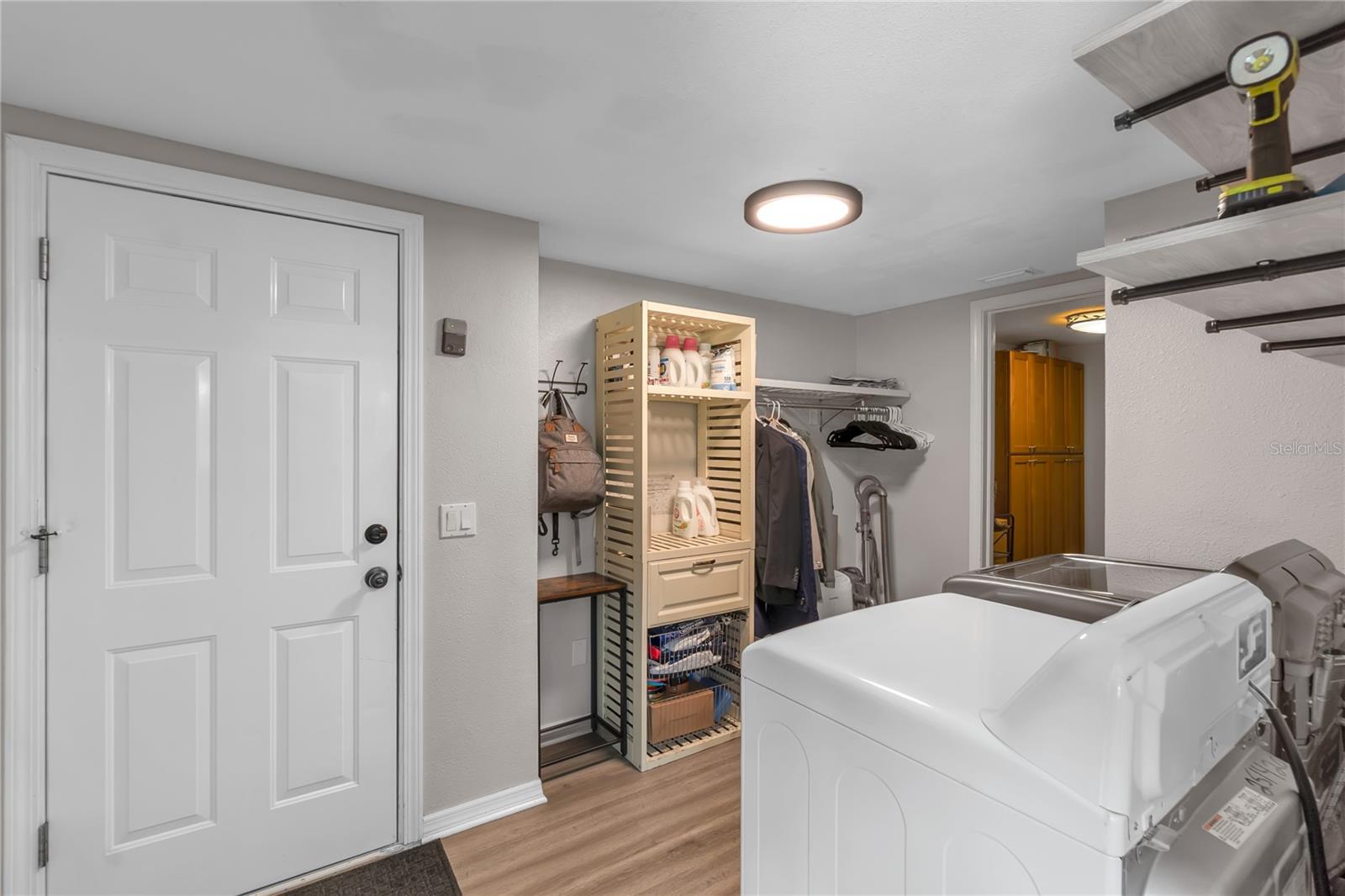 11304 Leprechaun Dr Property Photo 27