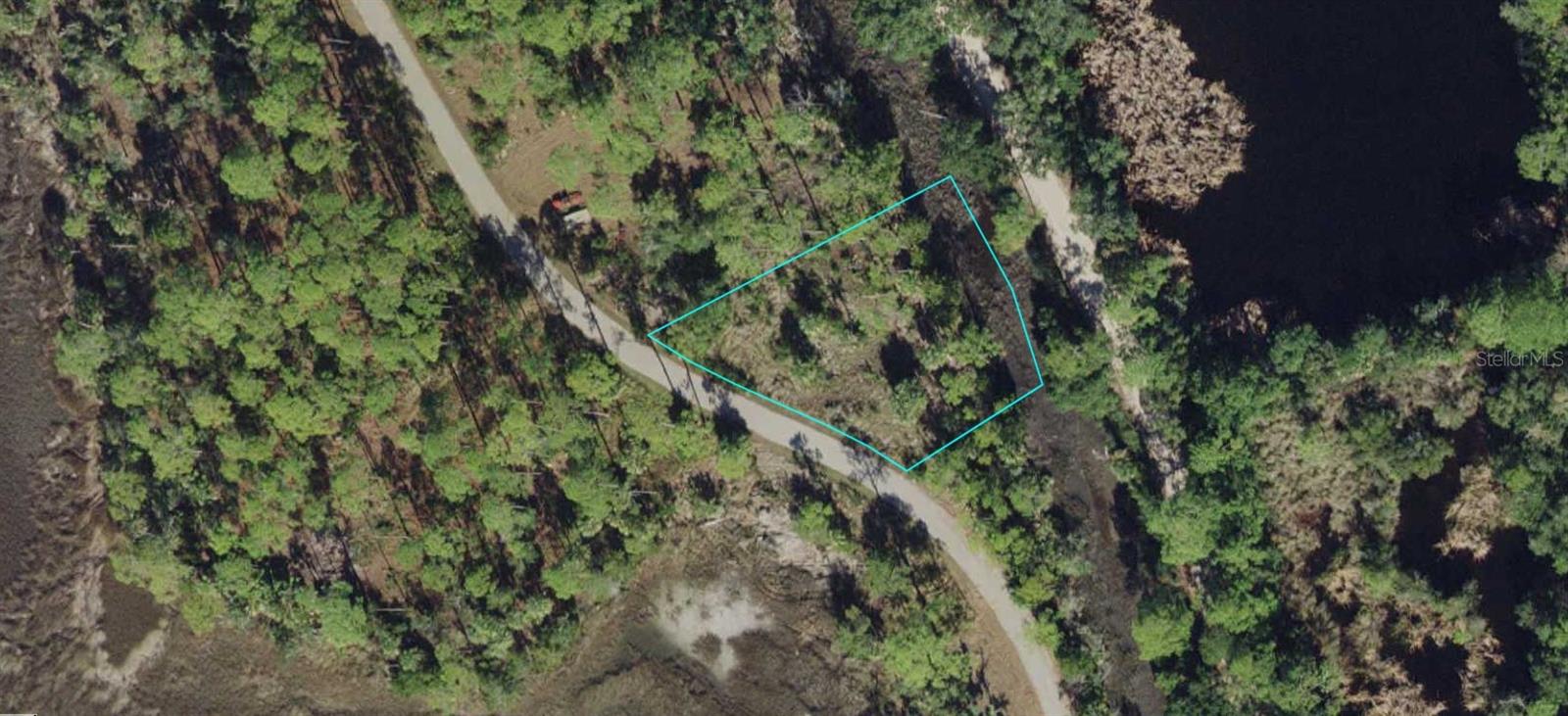 00-00-121-274-11968-a15 Fiddler Ter Property Photo 1