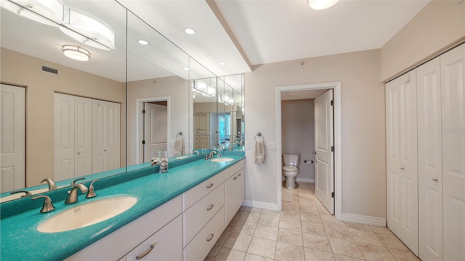 1075 Gulf Of Mexico Dr #303 Property Photo 22