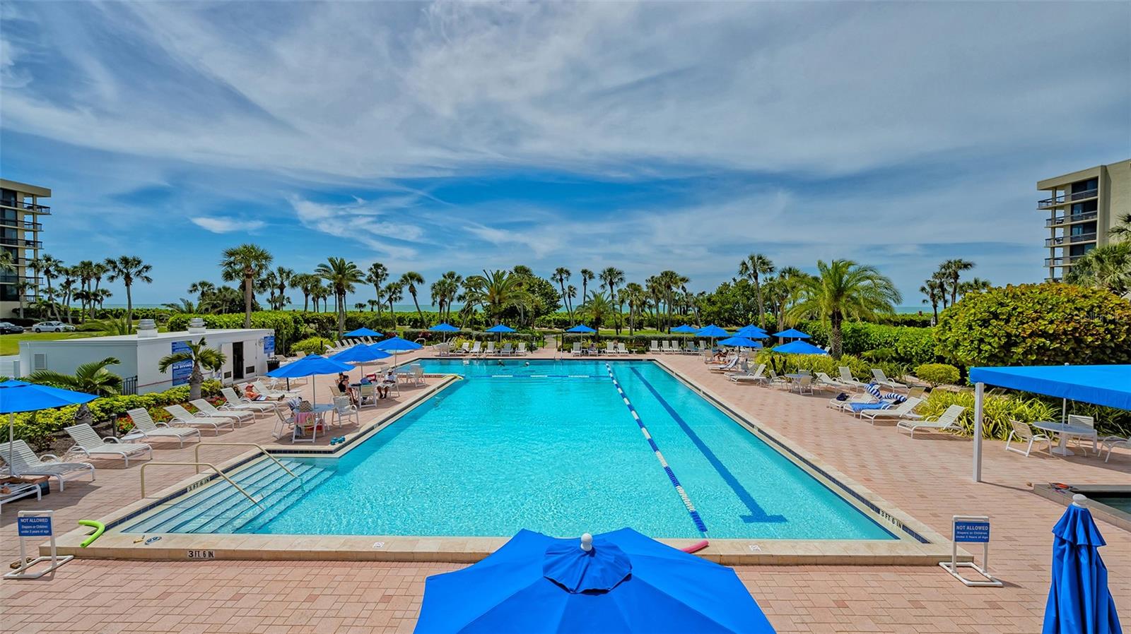 1075 Gulf Of Mexico Dr #303 Property Photo 40