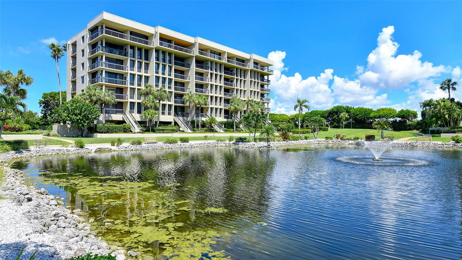 1075 Gulf Of Mexico Dr #303 Property Photo 45