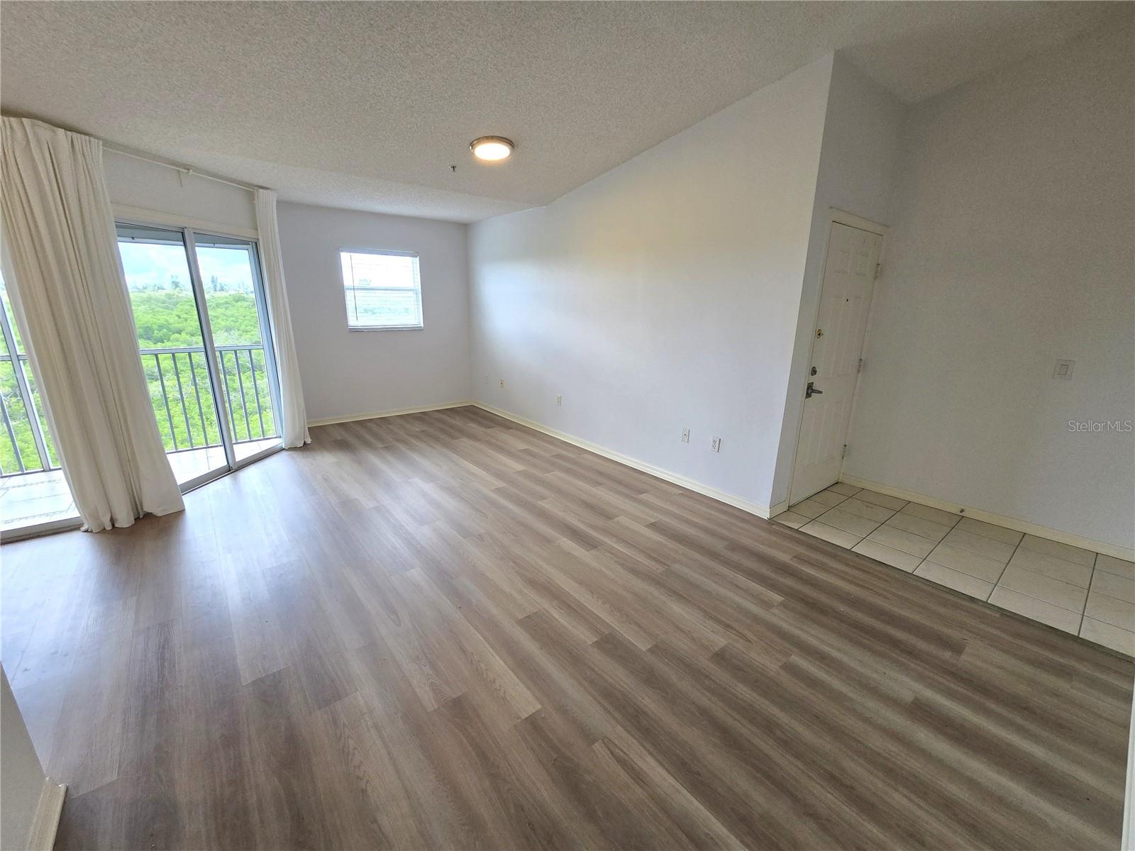 3607 E Bay Dr #206 Property Photo 3