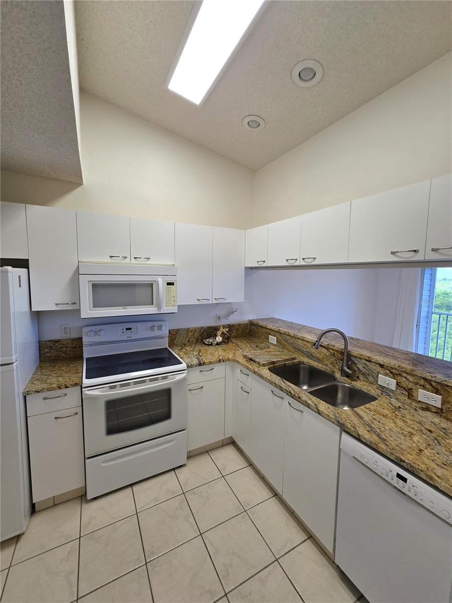 3607 E Bay Dr #206 Property Photo 6