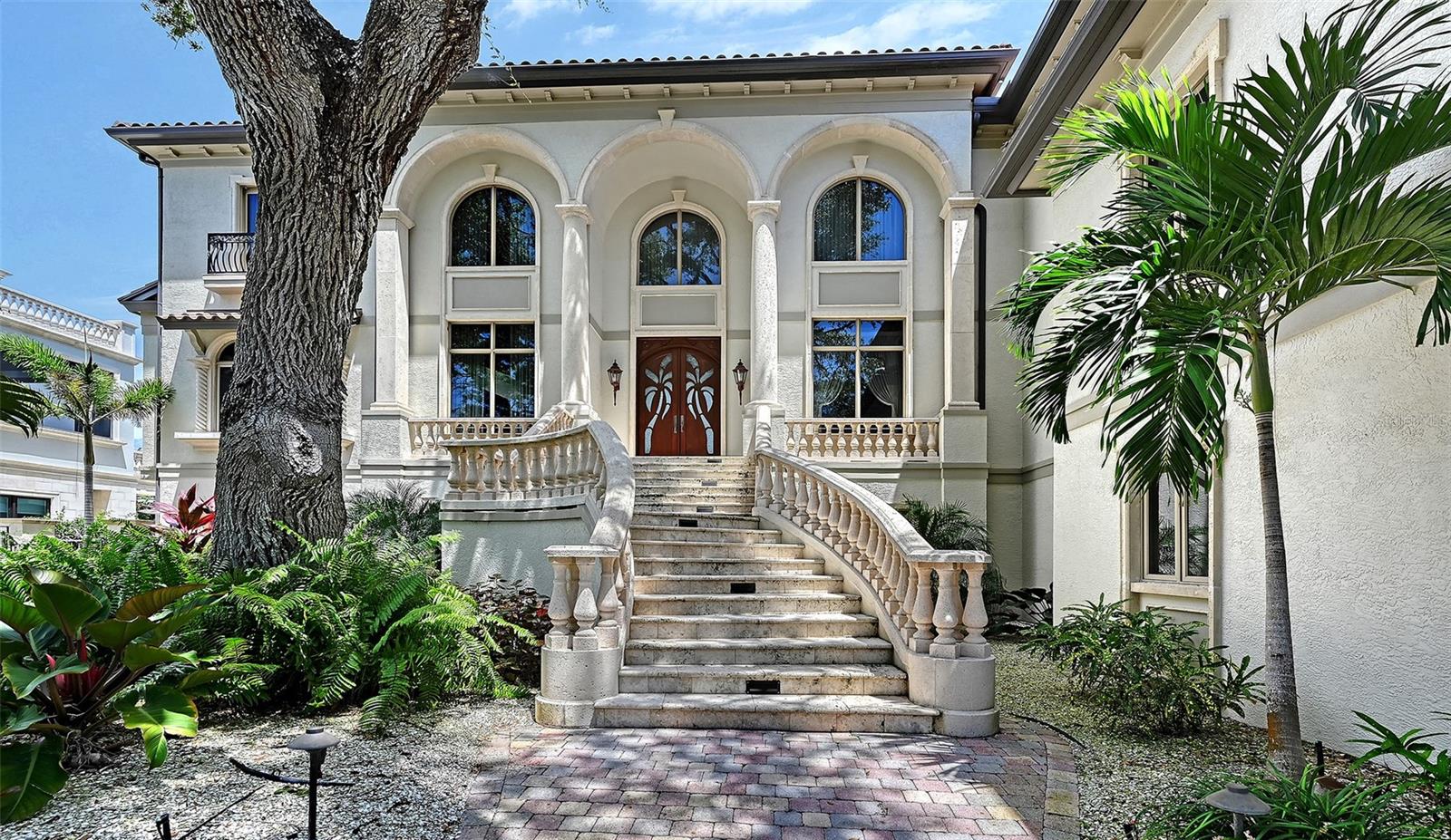 1216 N Casey Key Rd Property Photo 13