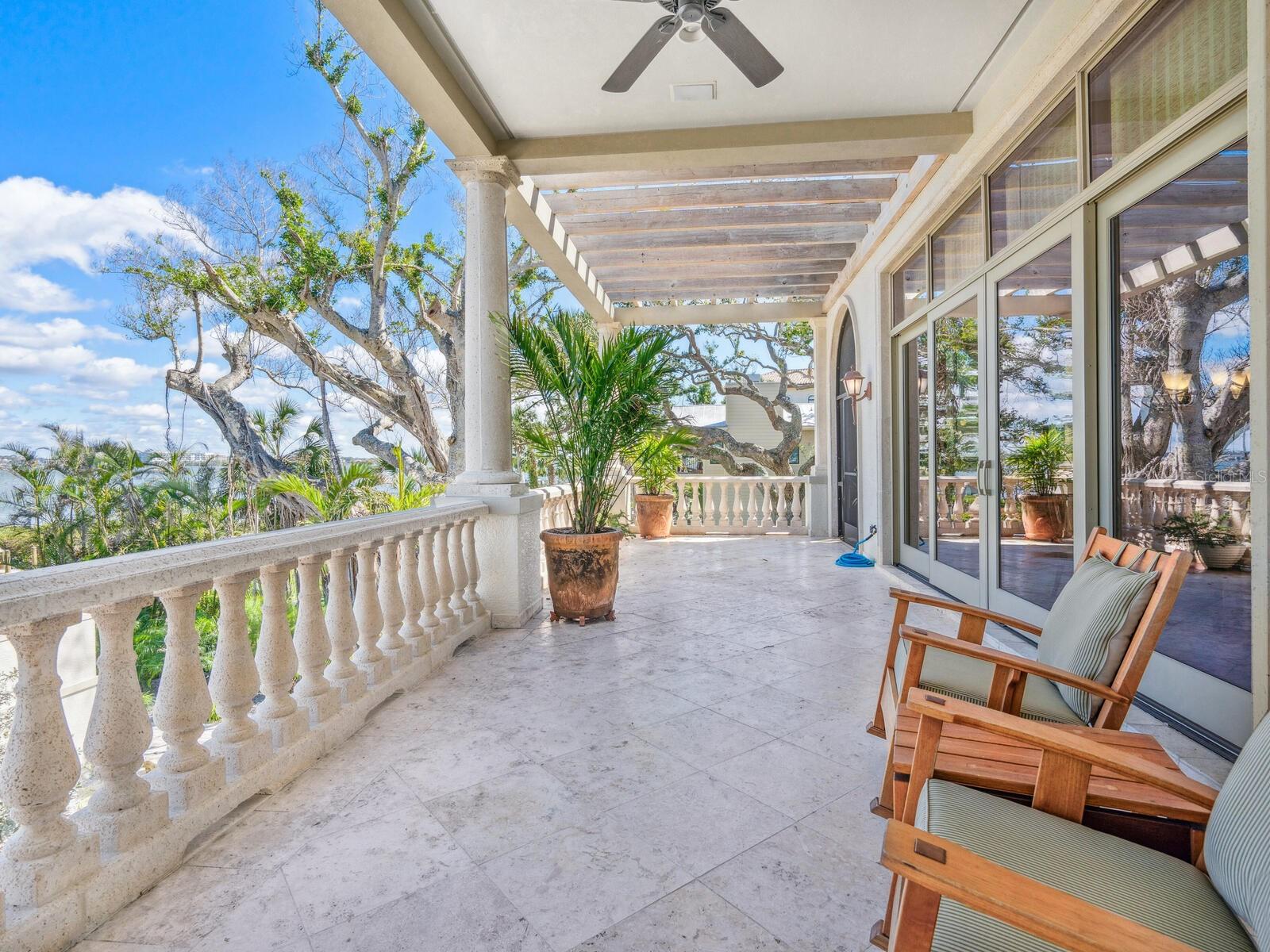 1216 N Casey Key Rd Property Photo 43