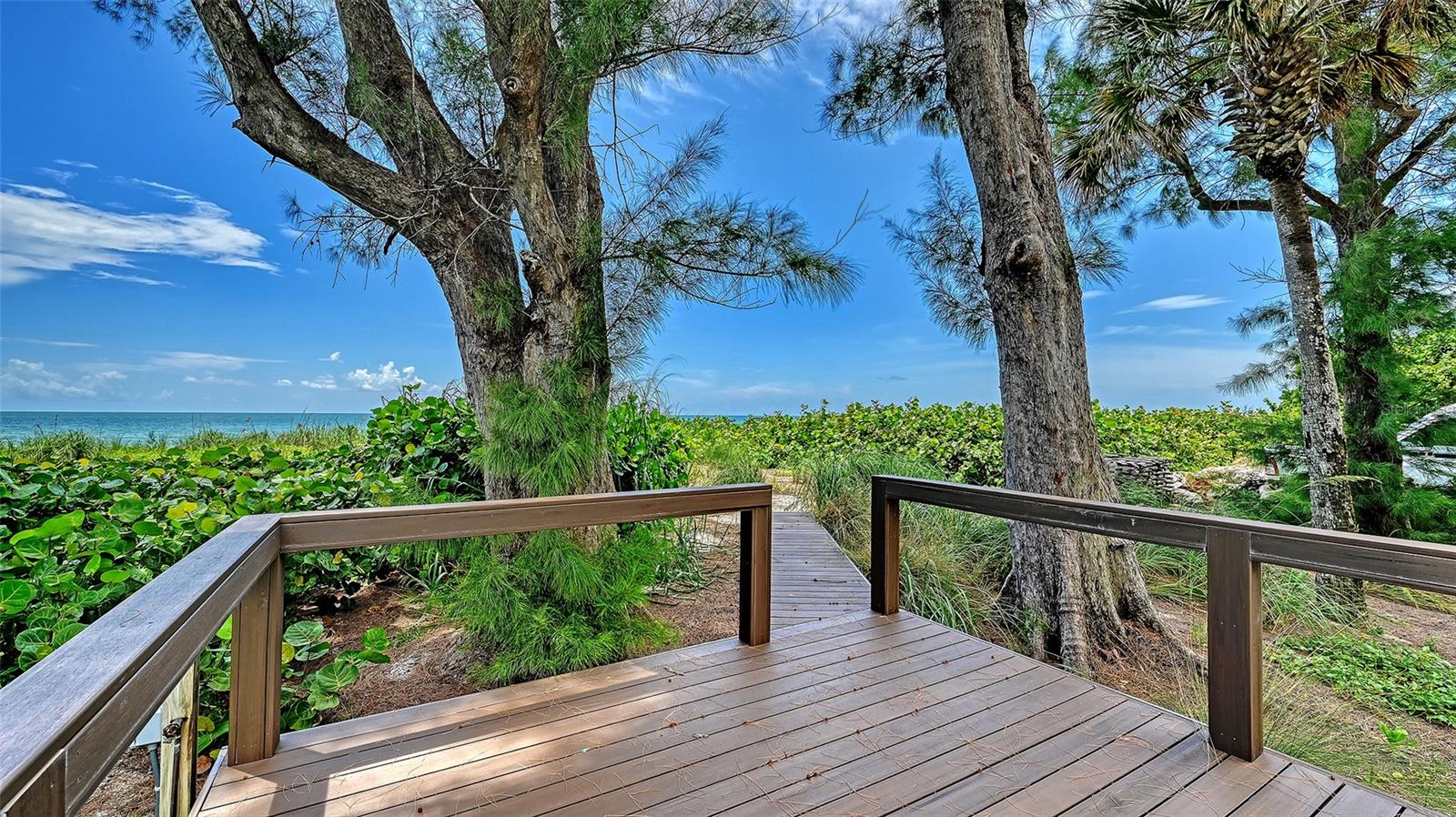 1216 N Casey Key Rd Property Photo 45