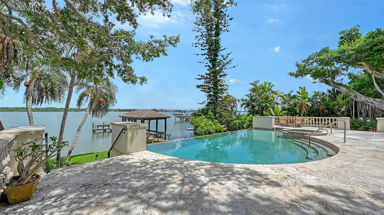 1216 N Casey Key Rd Property Photo 62