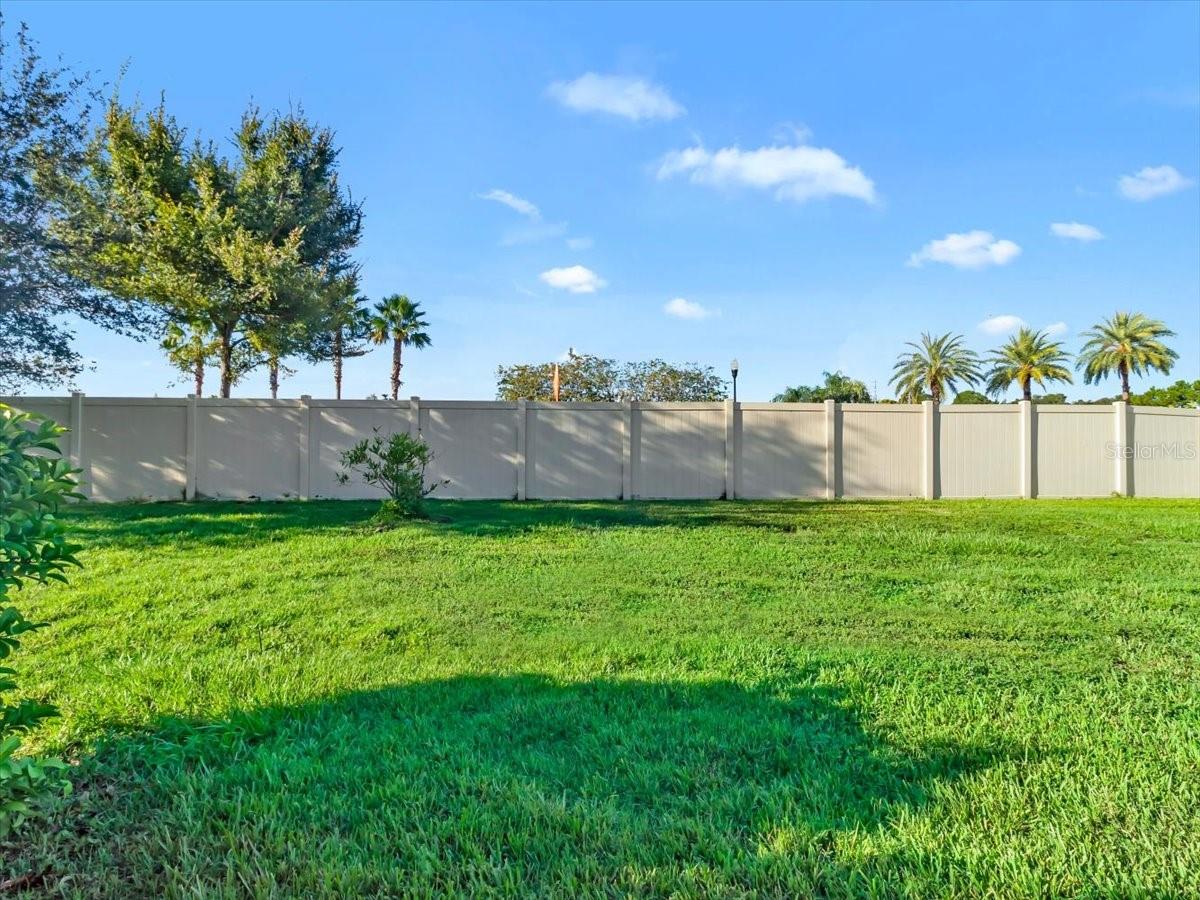 4924 Reflecting Pond Cir Property Photo 10