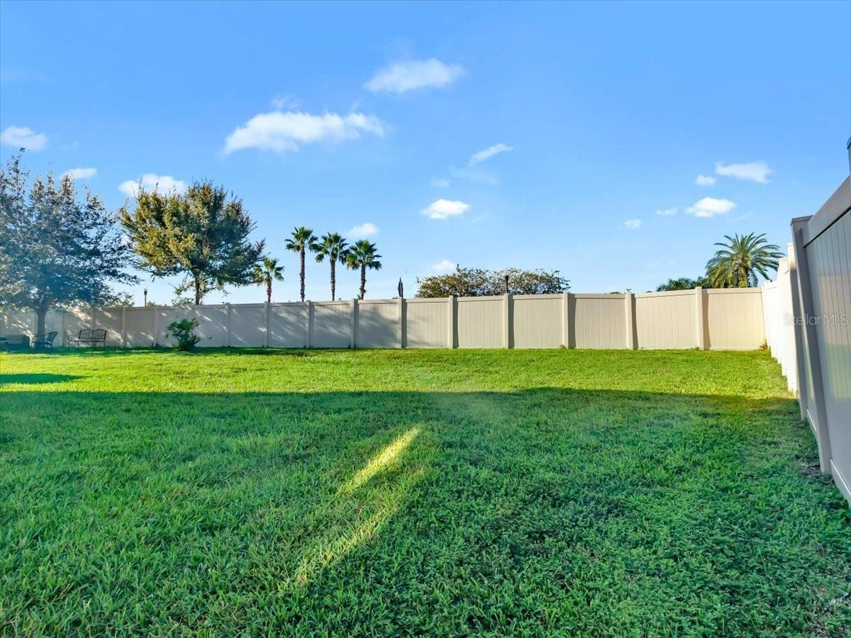 4924 Reflecting Pond Cir Property Photo 11