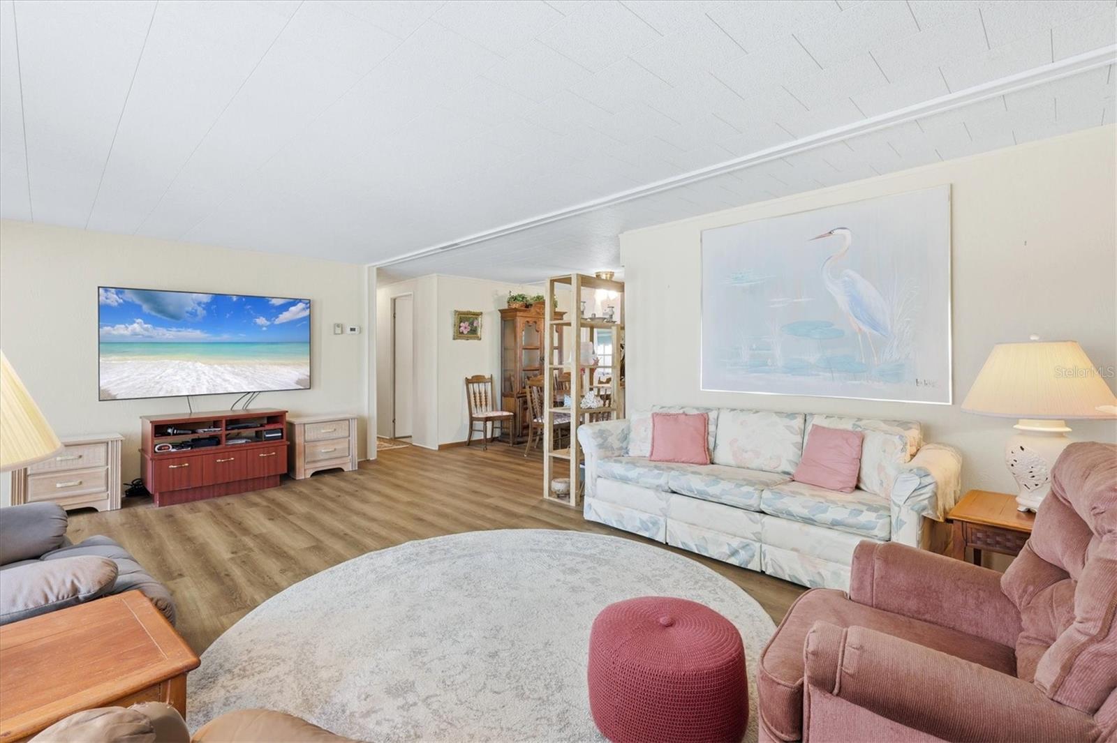 1407 41st Ave E Property Photo 5