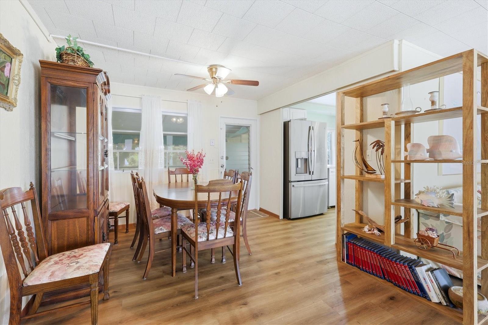 1407 41st Ave E Property Photo 8