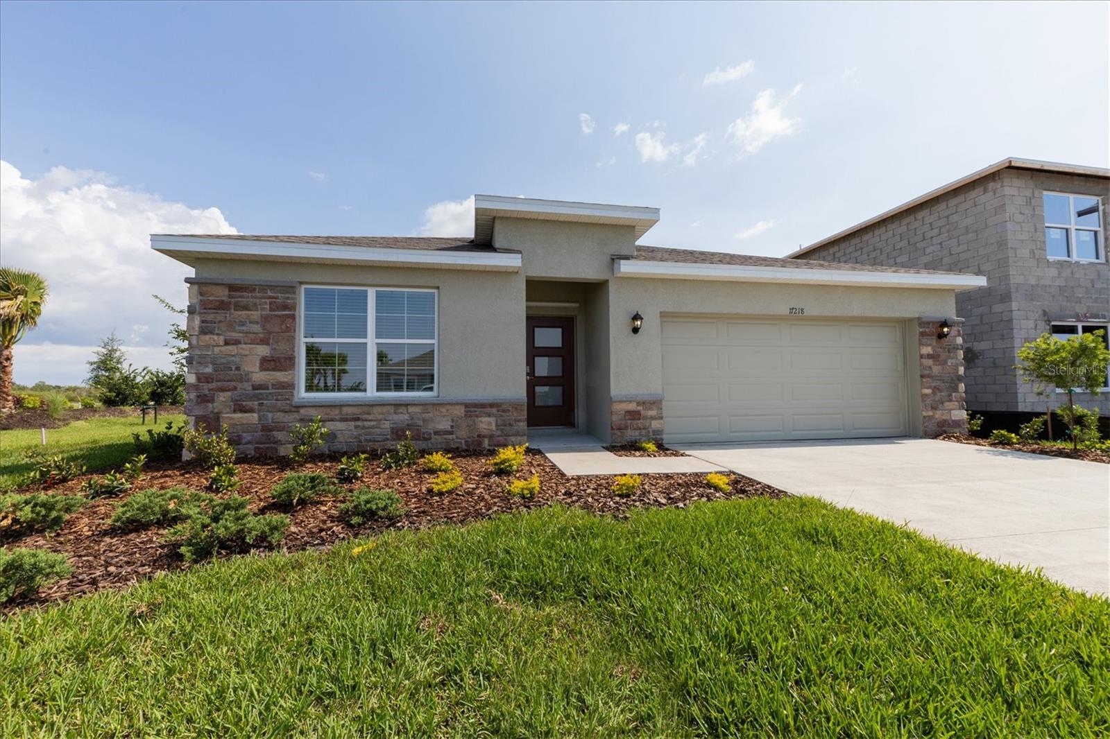 17218 BARNWOOD PL Property Photo 1
