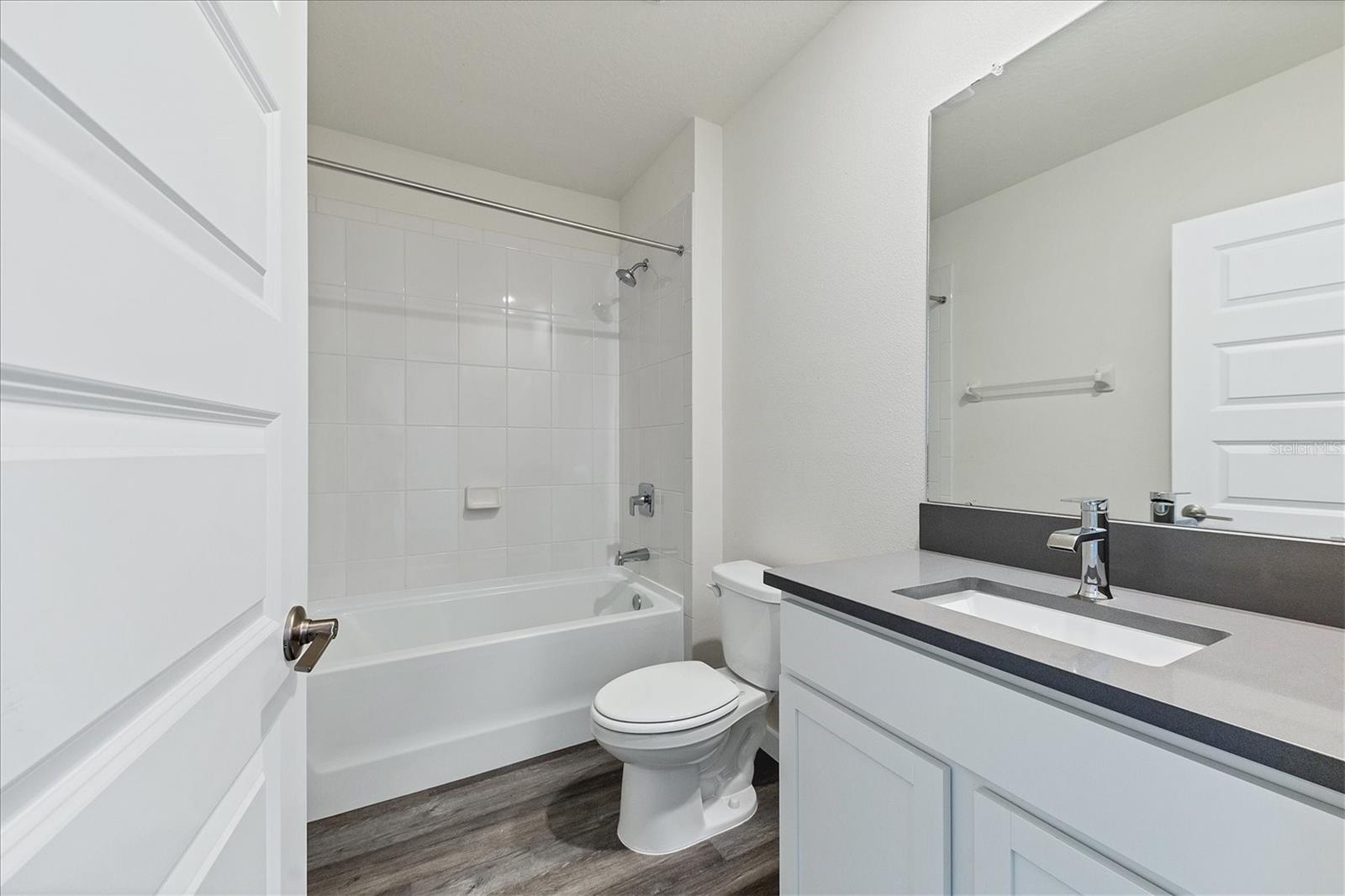 17218 Barnwood Pl Property Photo 21