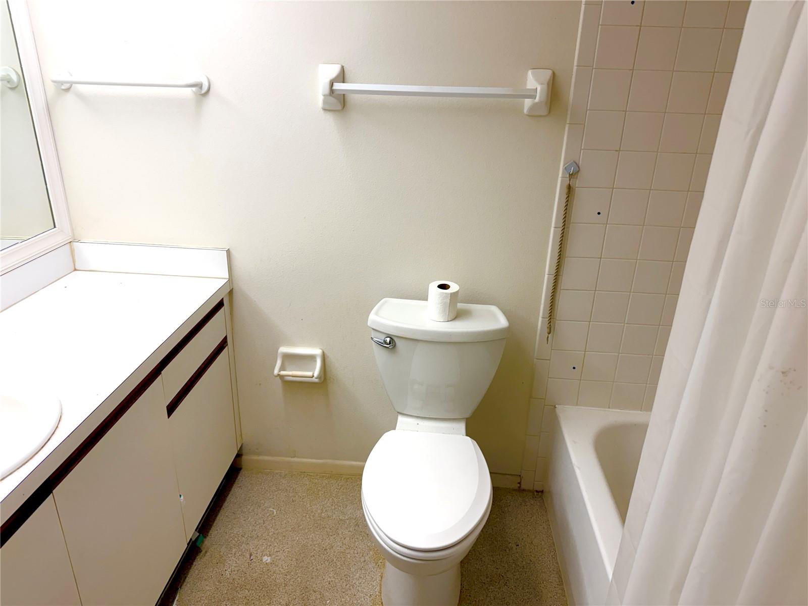 625 30th Ave W #g109 Property Photo 12