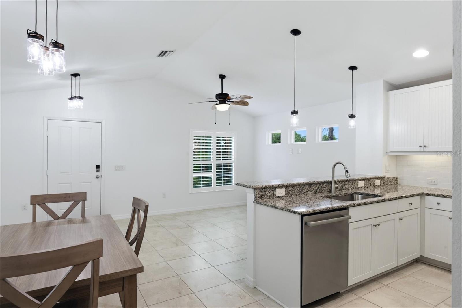 12610 Shimmering Oak Cir Property Photo 7
