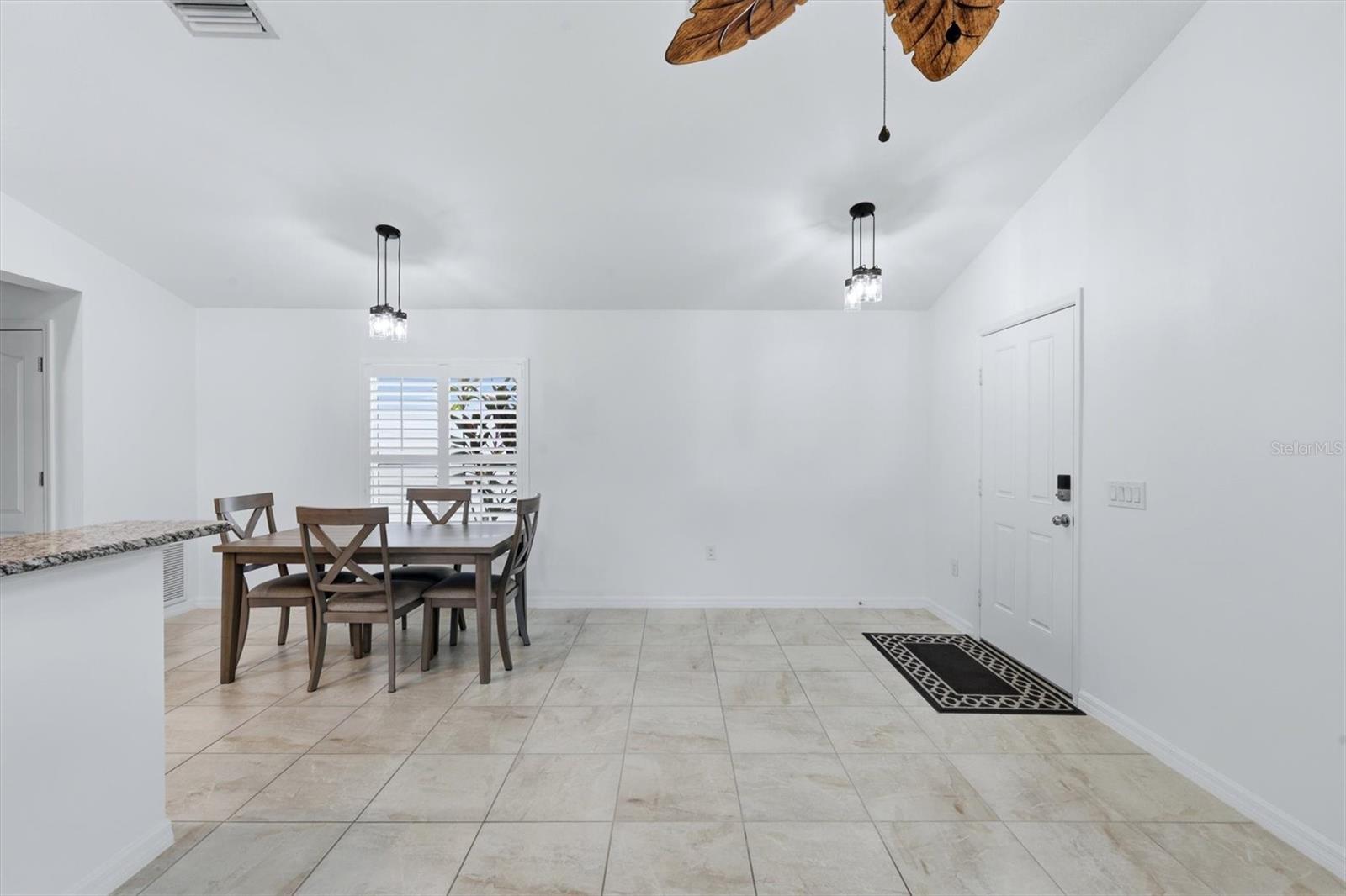 12610 Shimmering Oak Cir Property Photo 9