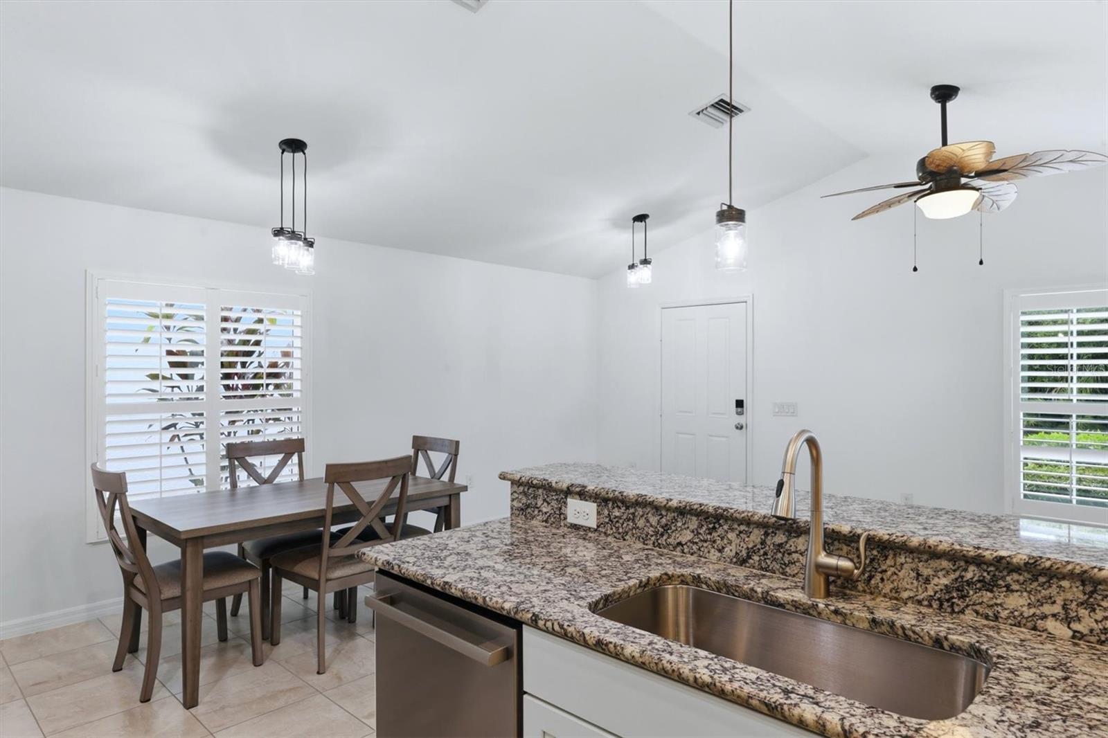 12610 Shimmering Oak Cir Property Photo 16