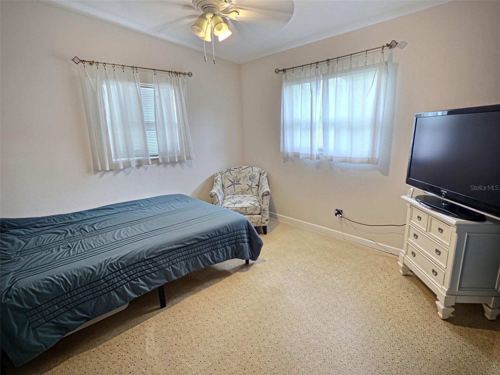 329 Glen Oak Rd Property Photo 11