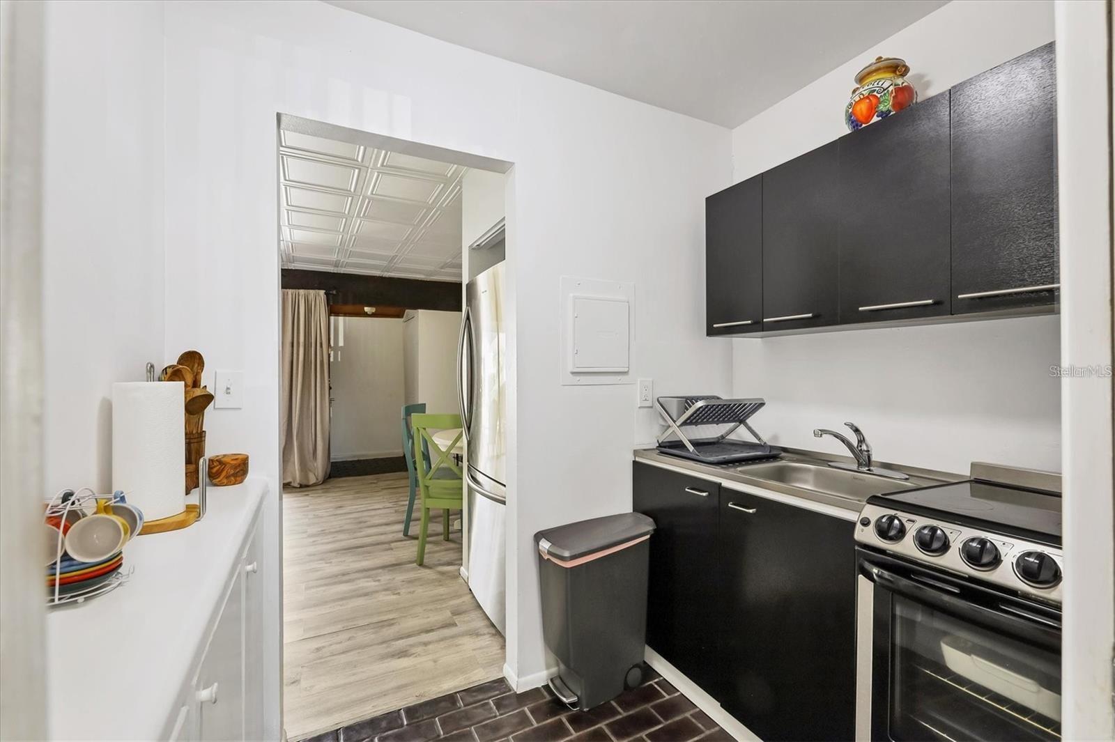 3523 Longmeadow #12 Property Photo 7