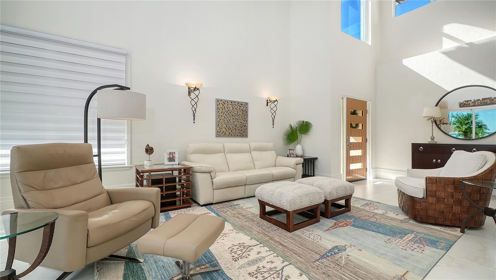 3530 Mistletoe Ln Property Photo 5