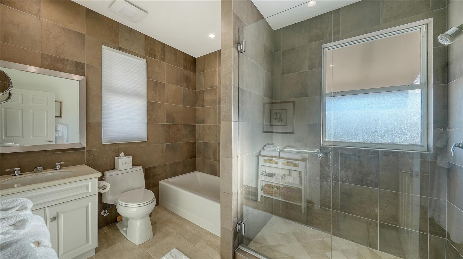 3530 Mistletoe Ln Property Photo 35