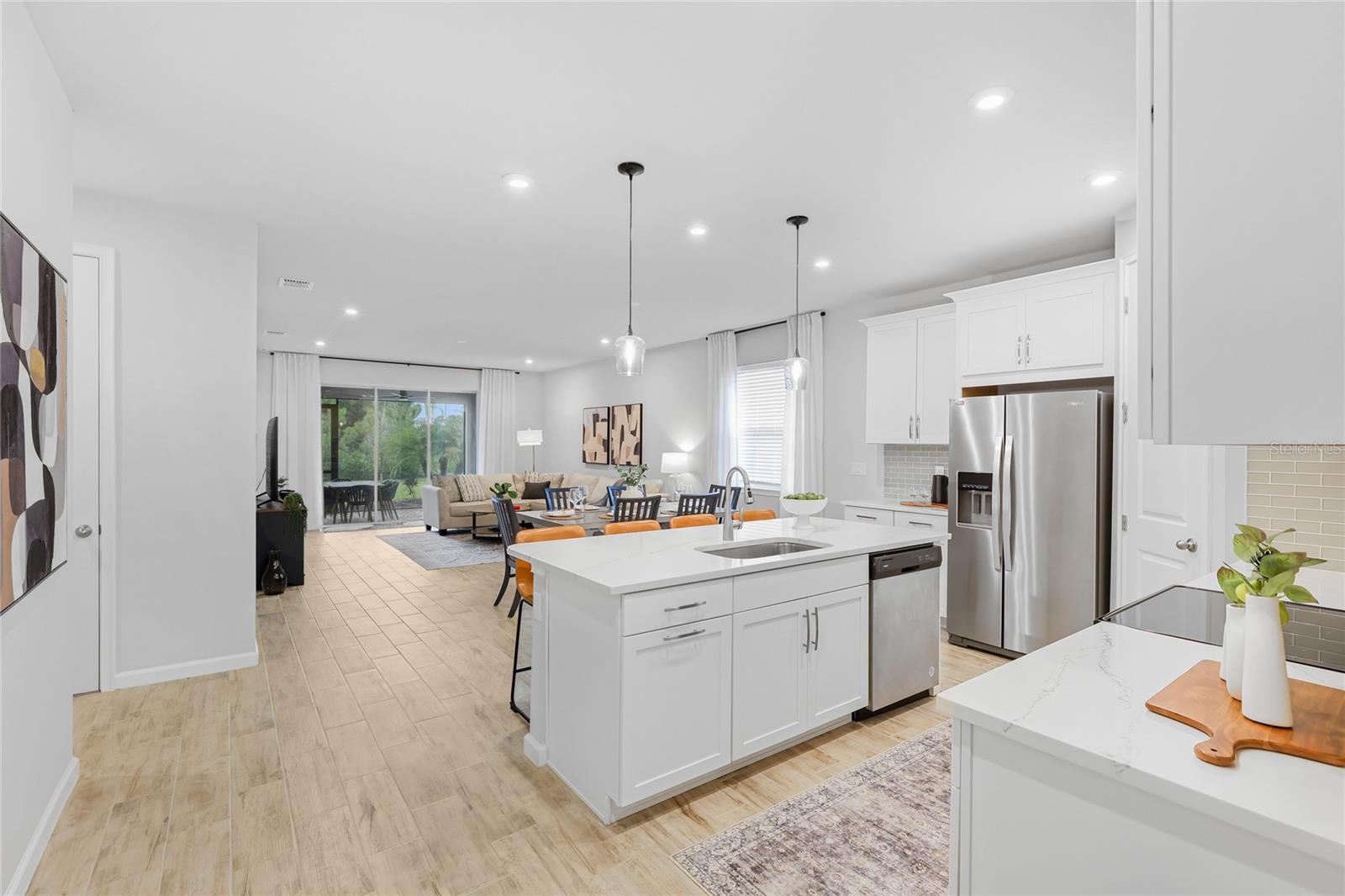 20285 Symphony Pl Property Photo 6