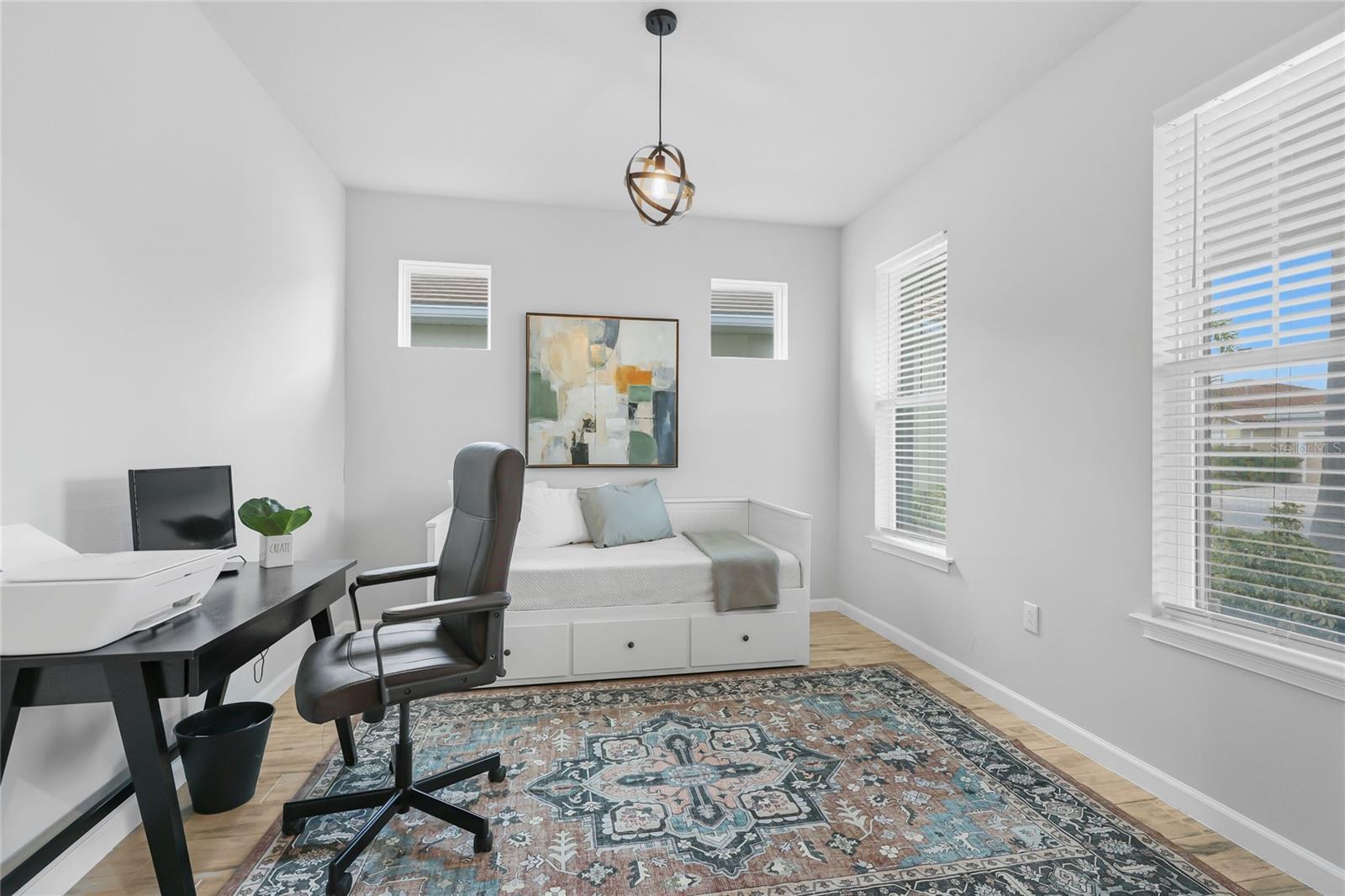 20285 Symphony Pl Property Photo 13
