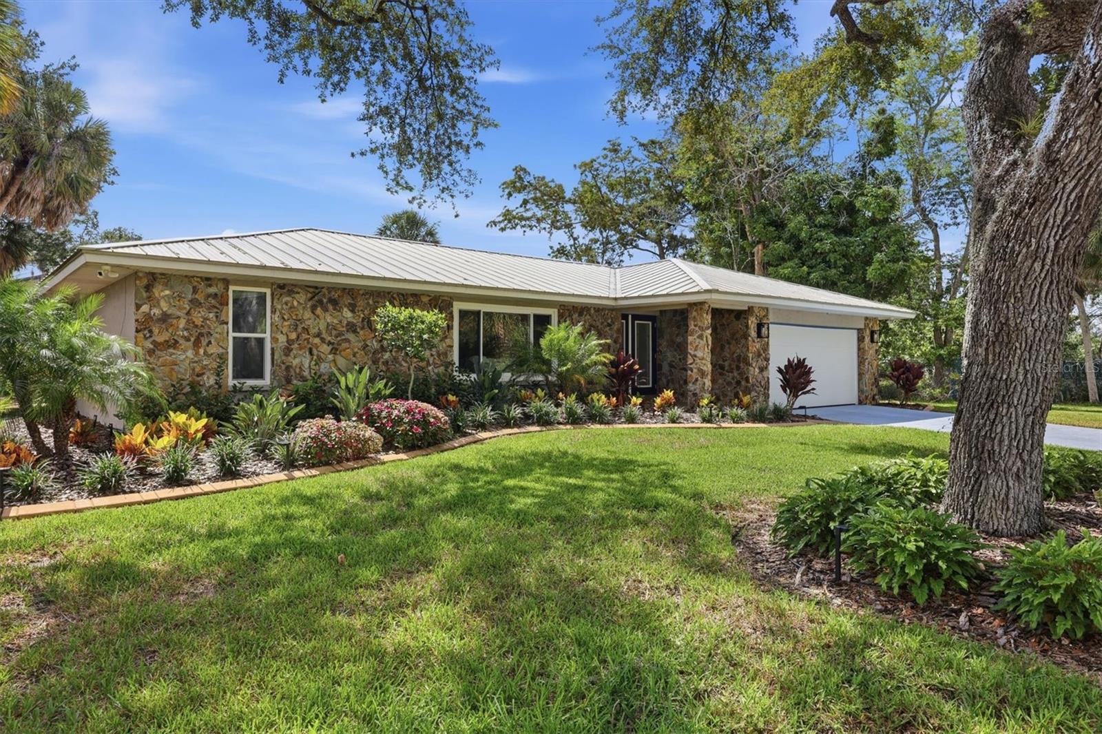 5159 Oakmont Pl Property Photo 1