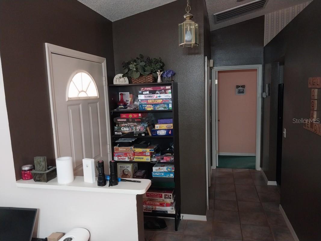 1071 Osprey Way Property Photo 2