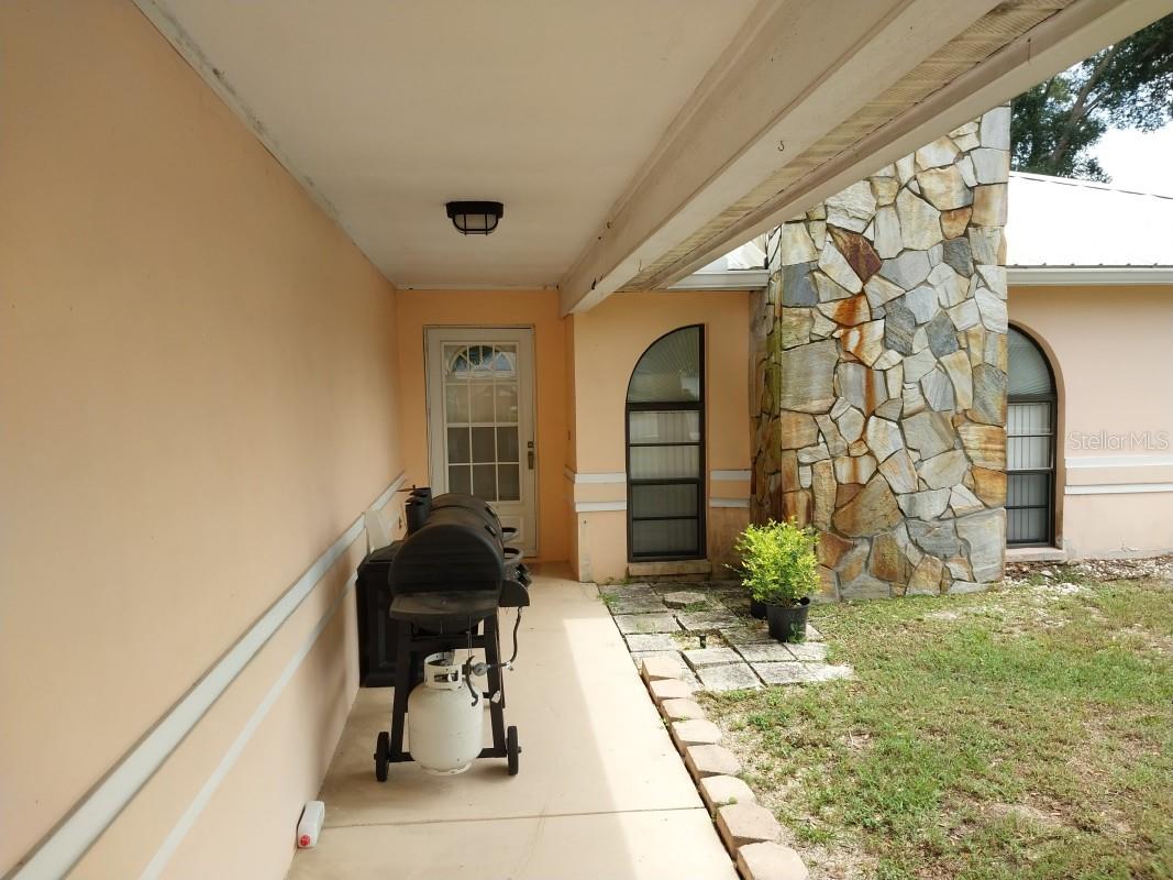 1071 Osprey Way Property Photo 33