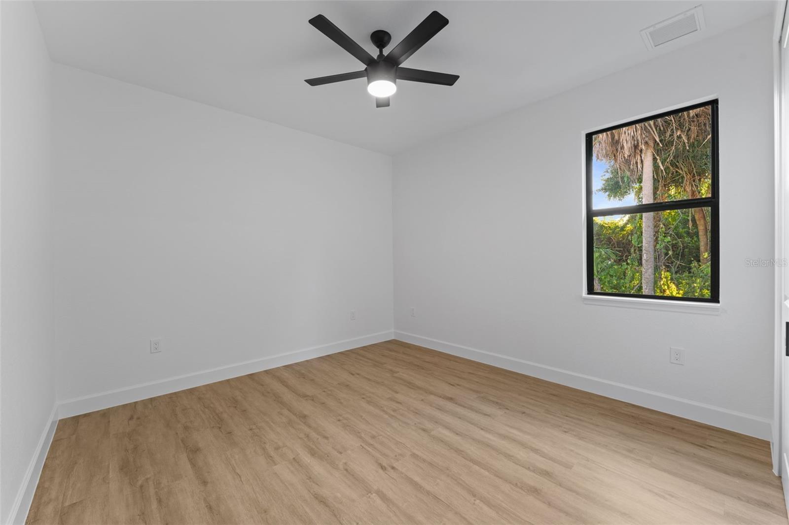 3271 Zoratoa Ave Property Photo 33