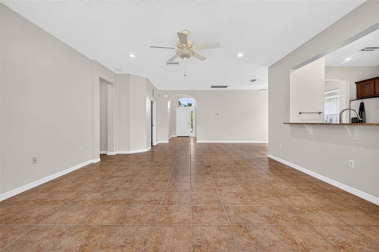 6744 45th Ter E Property Photo 6