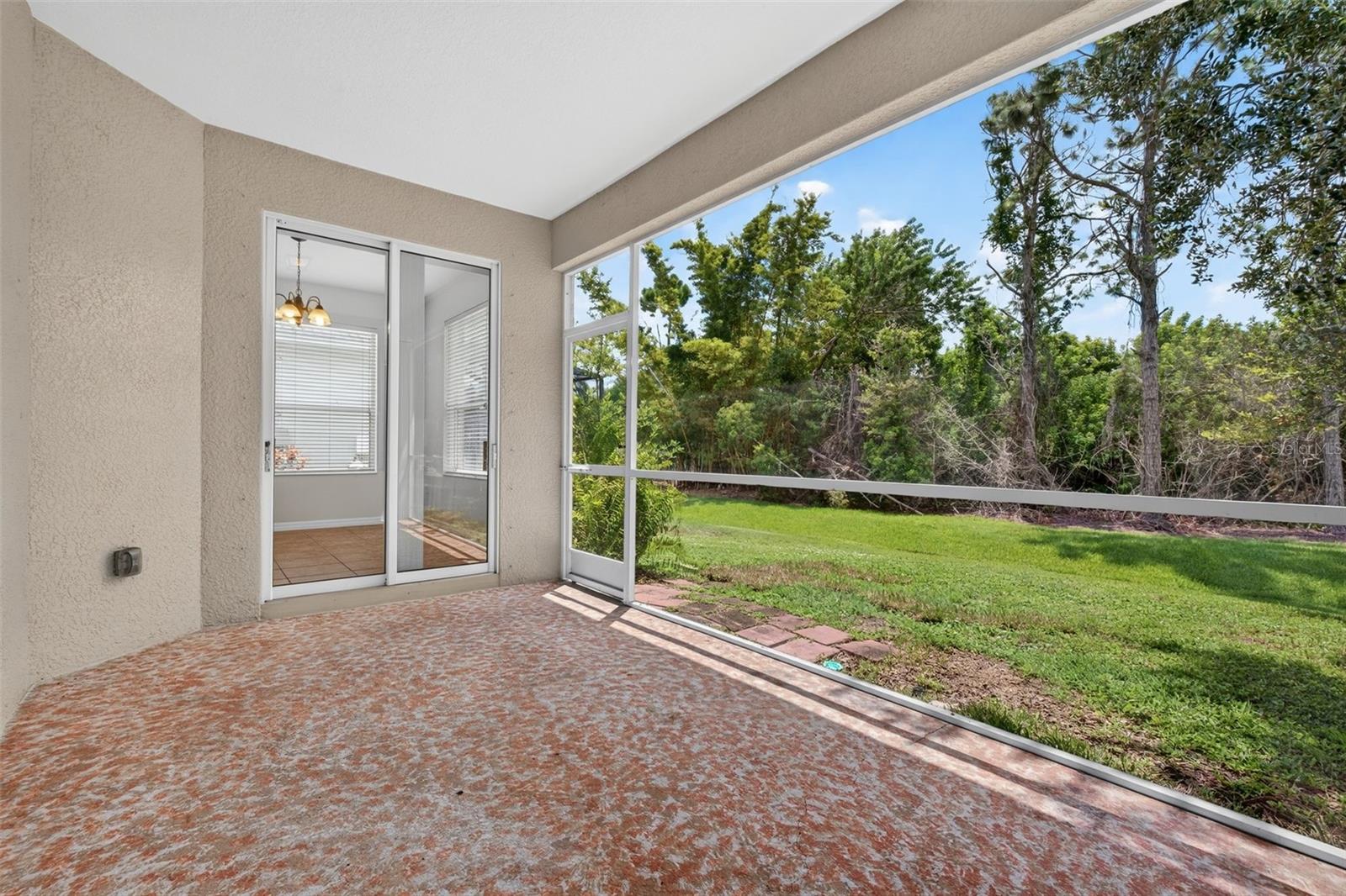 6744 45th Ter E Property Photo 14