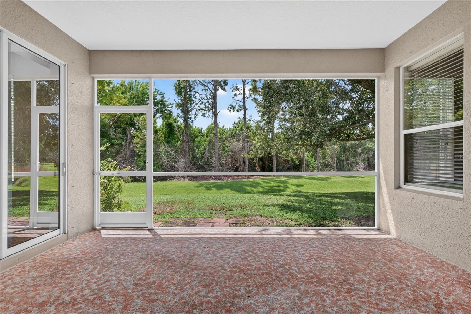 6744 45th Ter E Property Photo 15