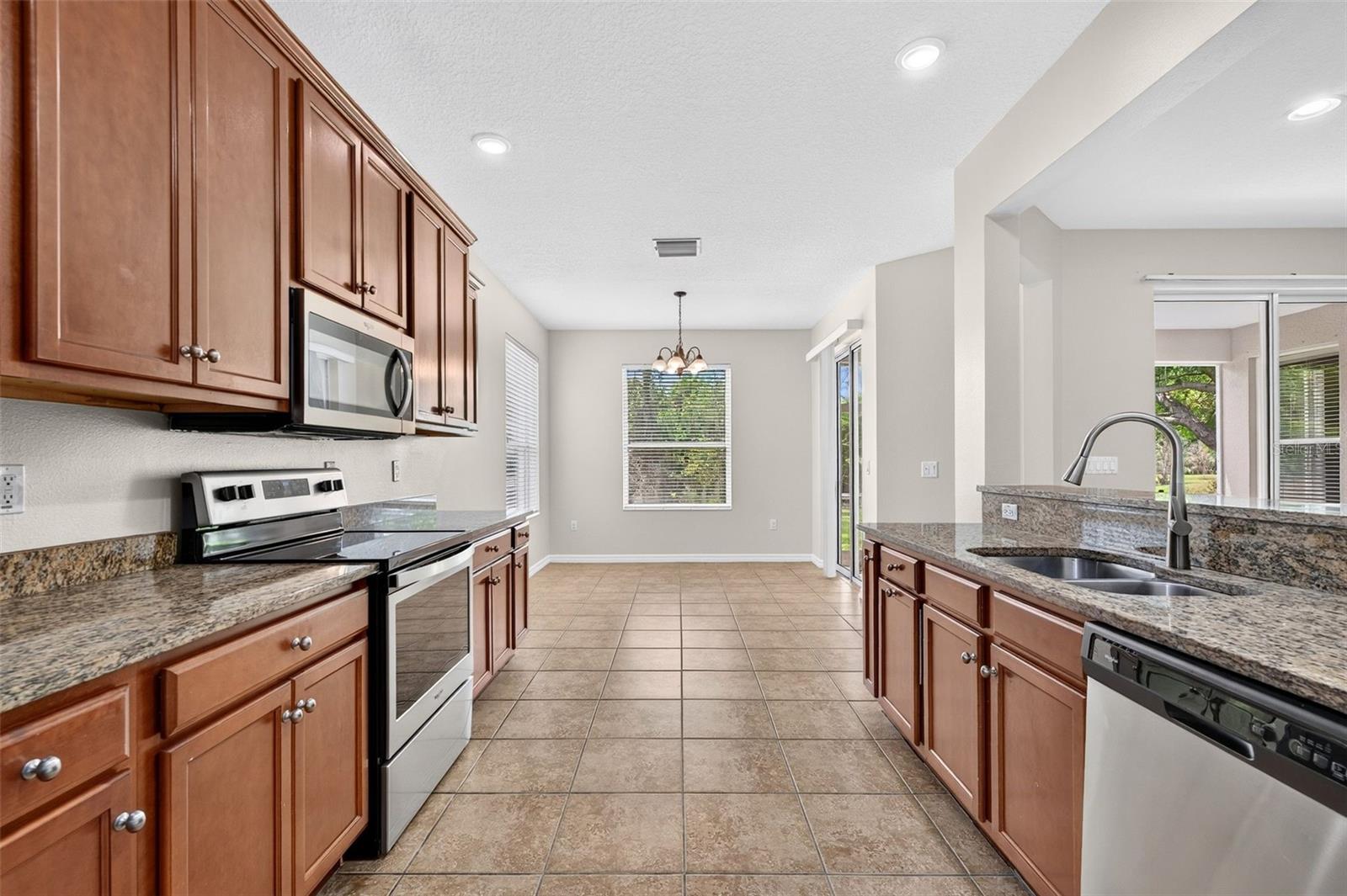 6744 45th Ter E Property Photo 19