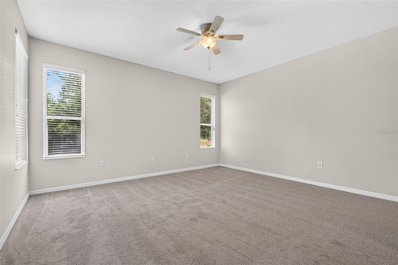 6744 45th Ter E Property Photo 29