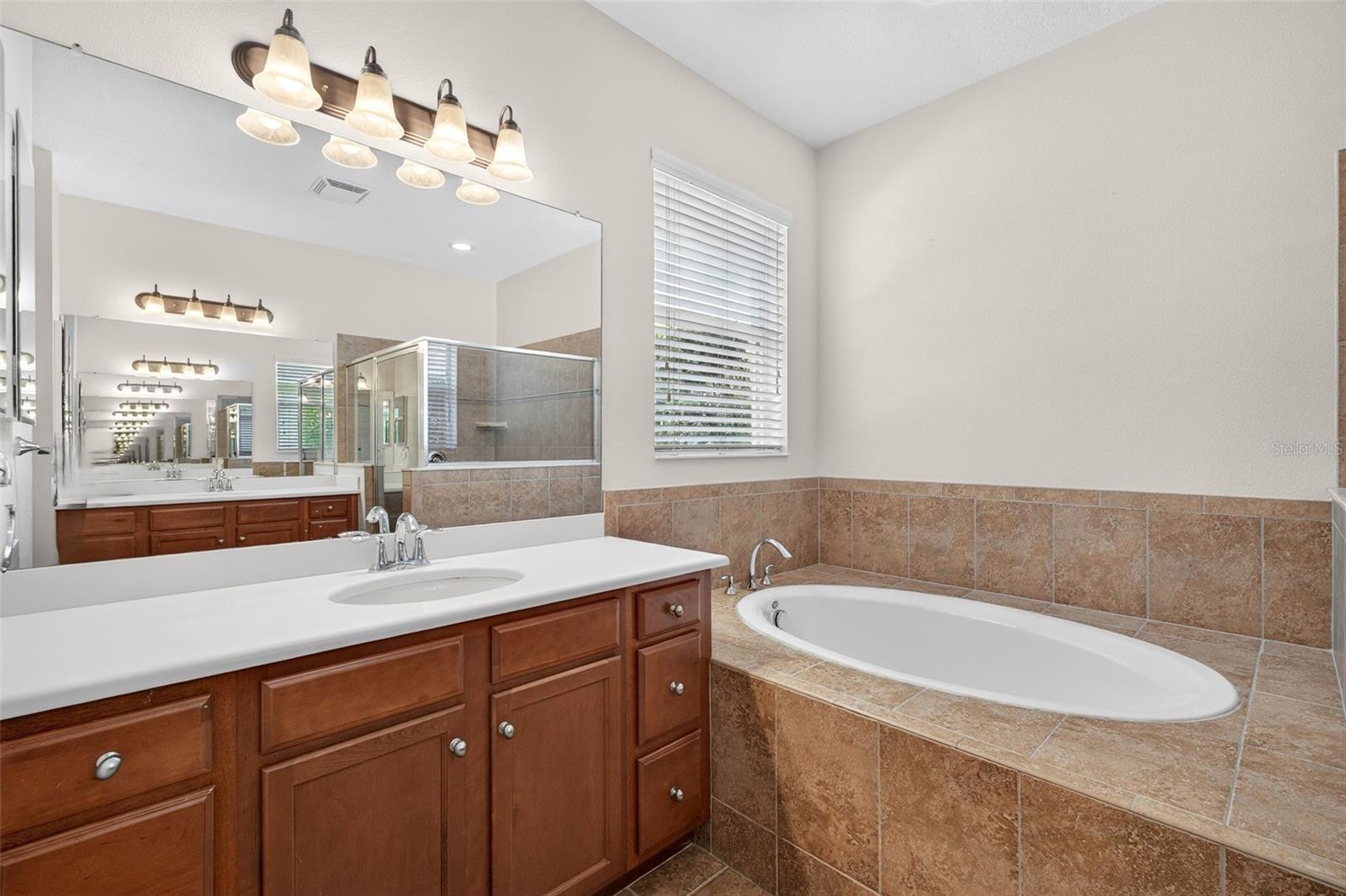 6744 45th Ter E Property Photo 30
