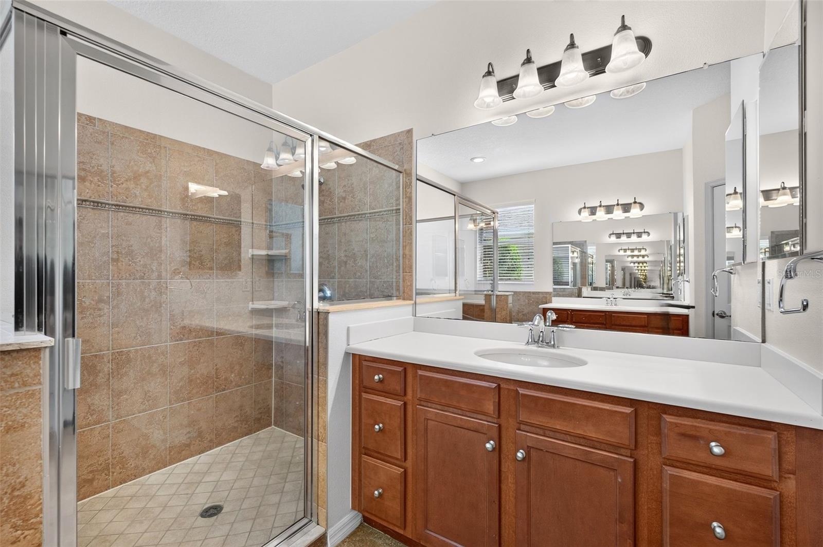 6744 45th Ter E Property Photo 31