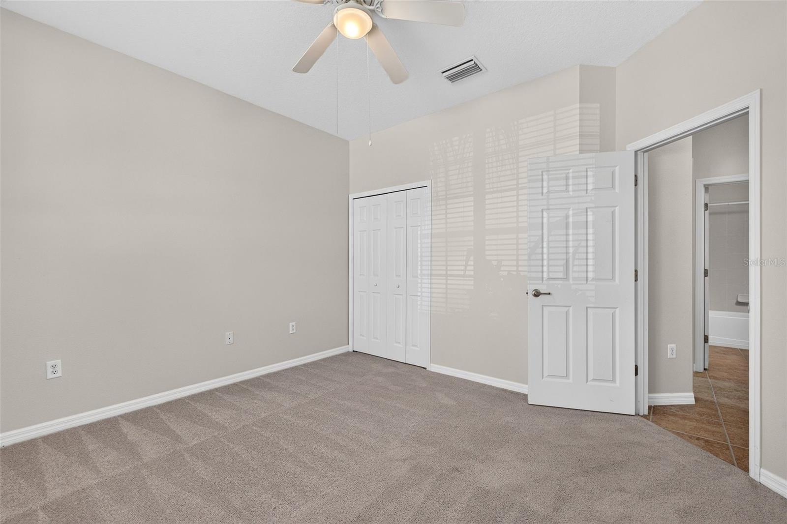 6744 45th Ter E Property Photo 34